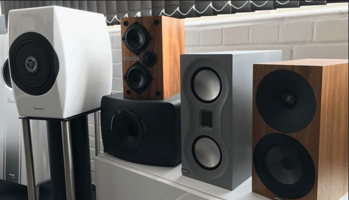 10 Best Powered Bookshelf Speakers Of All Time